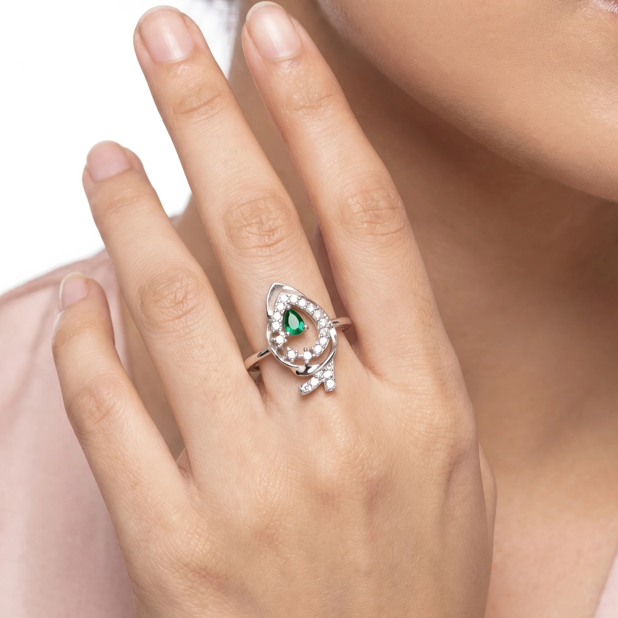 PRAO Ring Anti-Tarnish Teardrop Green Gemstone (Adjustable Size) - Image 3
