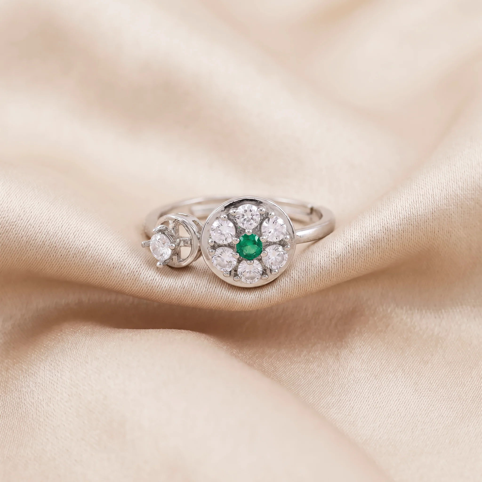 PRAO Ring Anti-Tarnish Celestial Starburst Moon (Adjustable Size) - Image 5