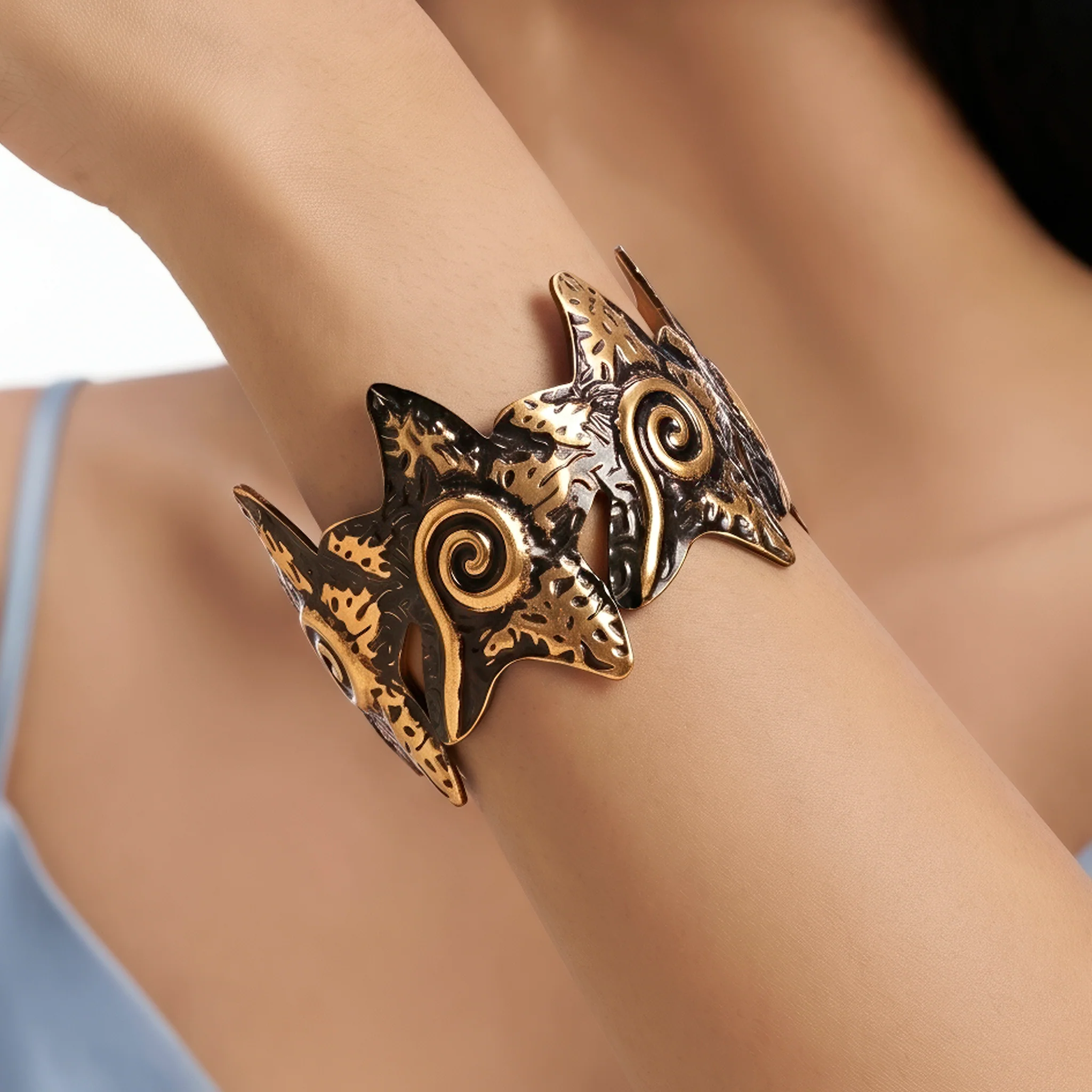 PRAO Bracelet Anti-Tarnish Starfish Spiral Motif Cuff (Adjustable Size) - Image 2