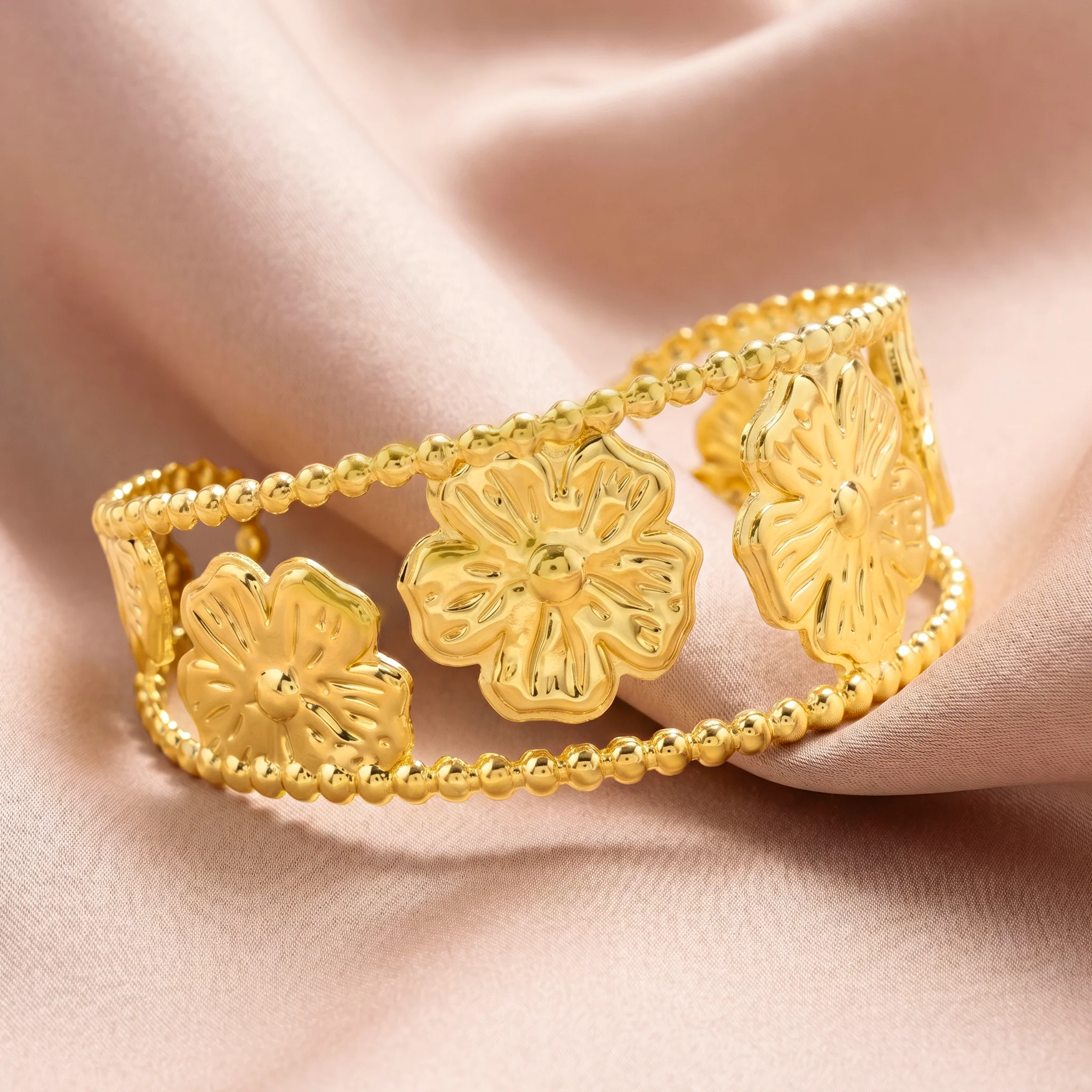 PRAO Bracelet Anti-Tarnish Floral Openwork Cuff (Adjustable Size) - Image 4