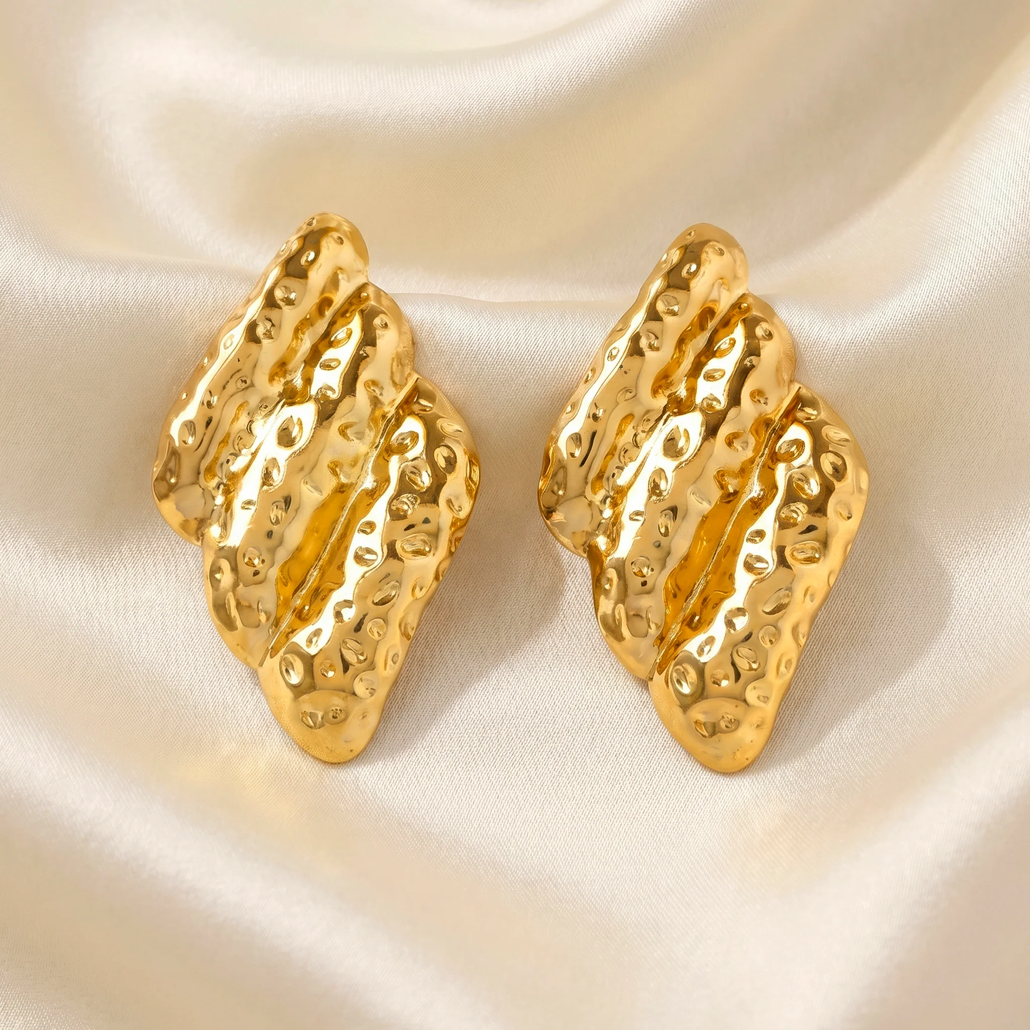 PRAO Earrings Anti-Tarnish Abstract Diamond Shaped - Image 4