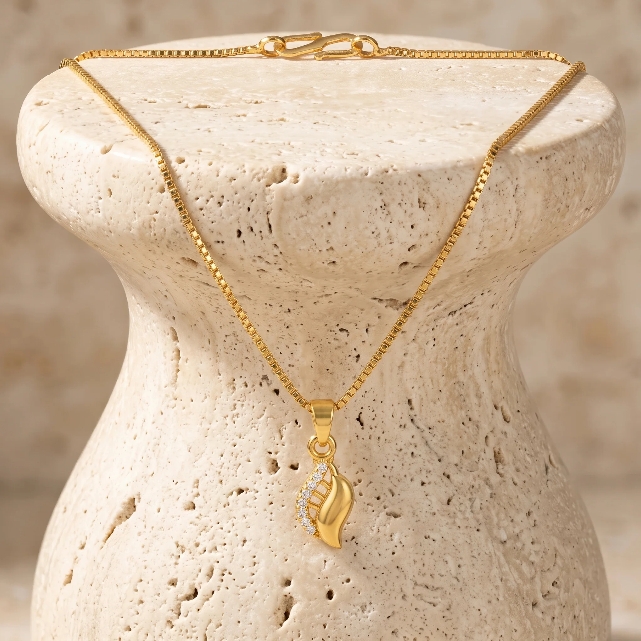 PRAO Necklace Anti-Tarnish Leaf Crystal Chain - Image 4