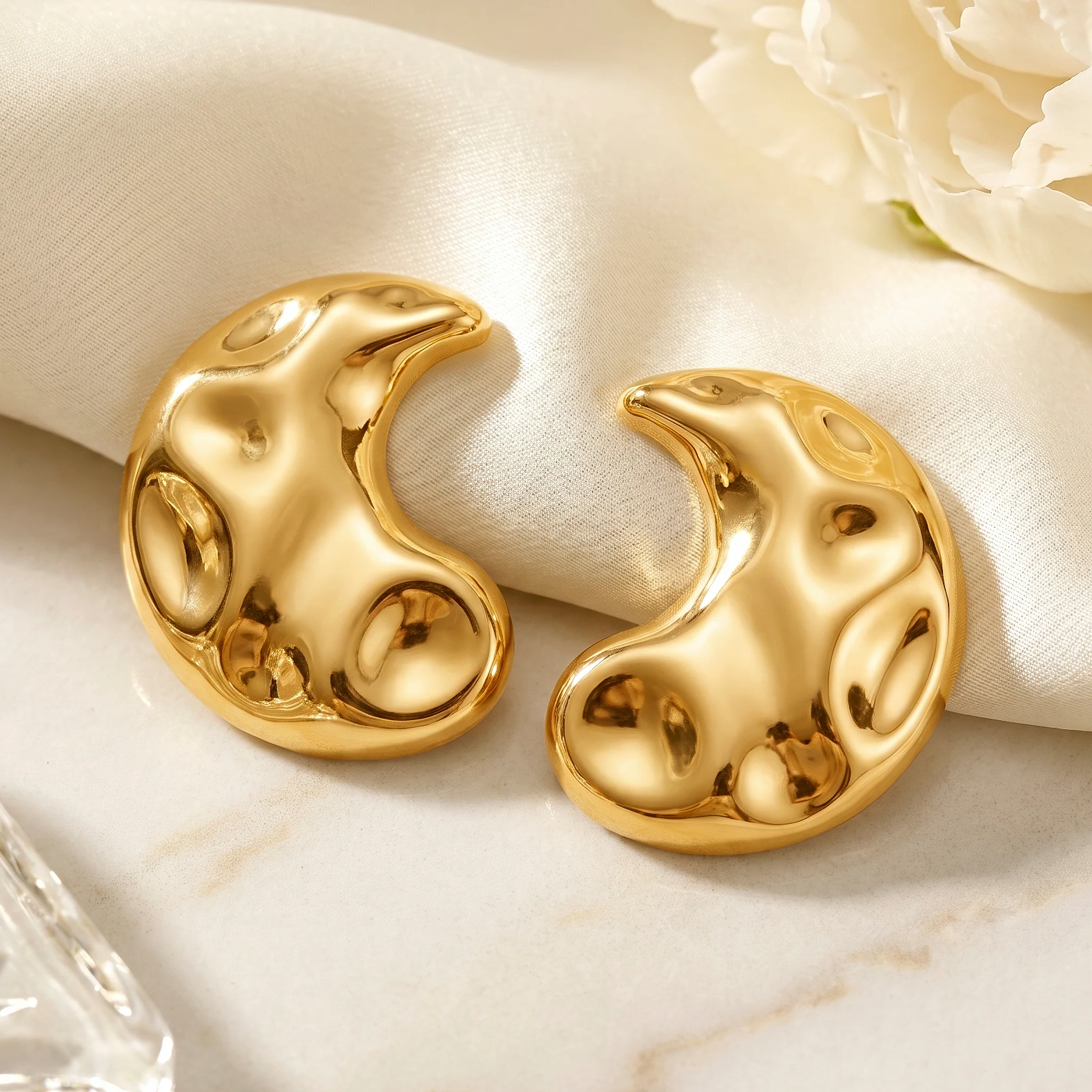 PRAO Earrings Anti-Tarnish Hammered Large Paisley Statement - Image 4