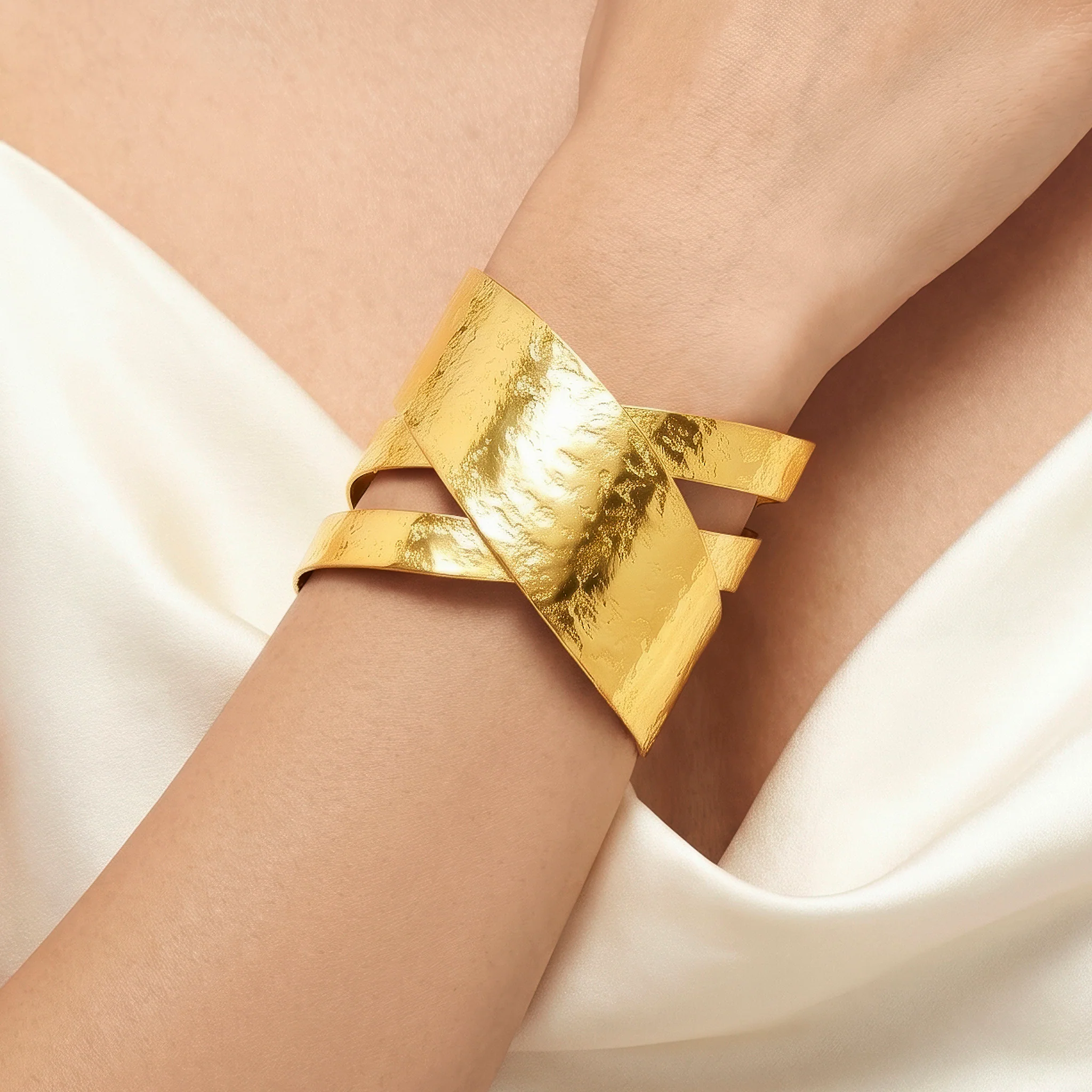 PRAO Bracelet Anti-Tarnish X Crossover Cuff (Adjustable Size) - Image 3