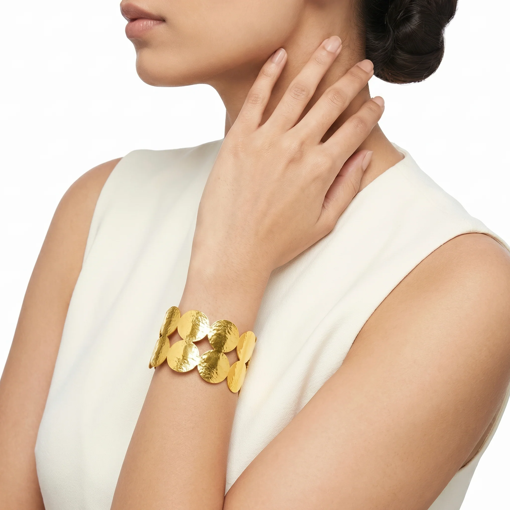 PRAO Bracelet Anti-Tarnish Hammered Disc Open-Cuff (Adjustable Size) - Image 3