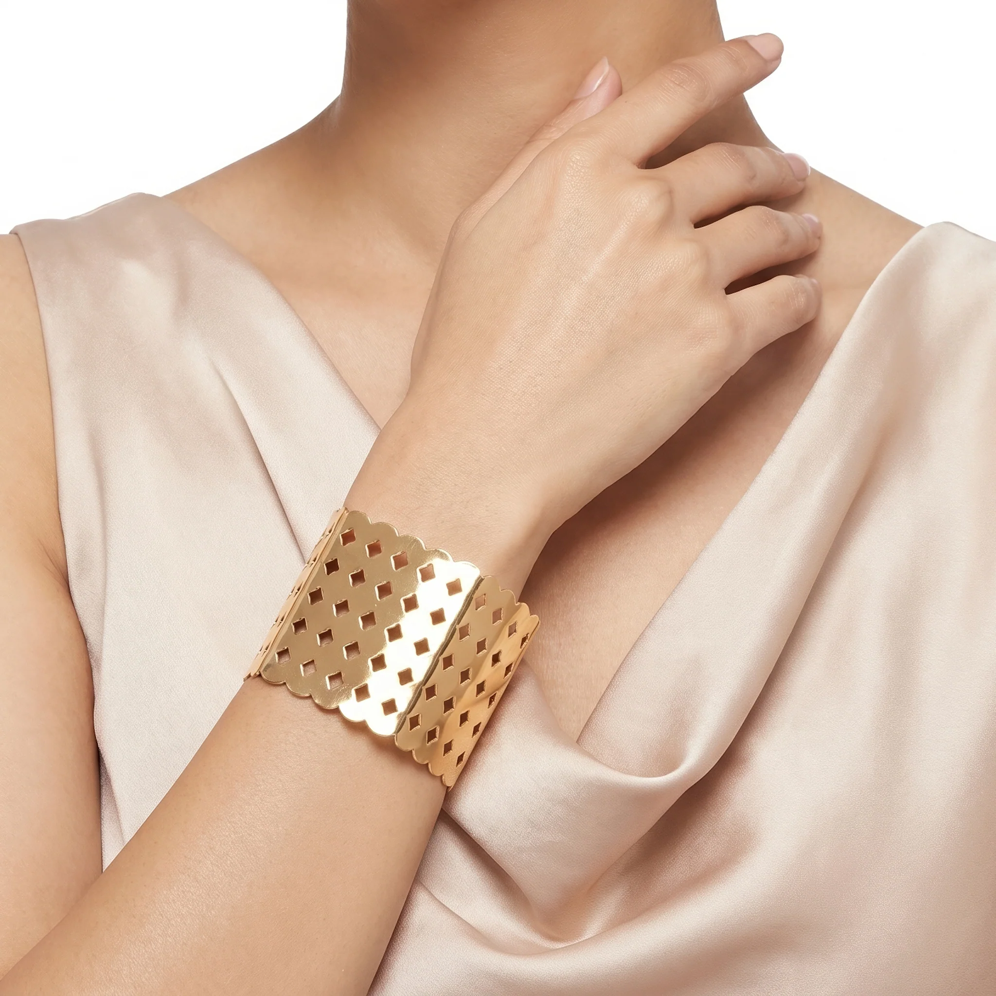 PRAO Bracelet Anti-Tarnish Diamond Lattice Statement Cuff (Adjustable Size) - Image 2