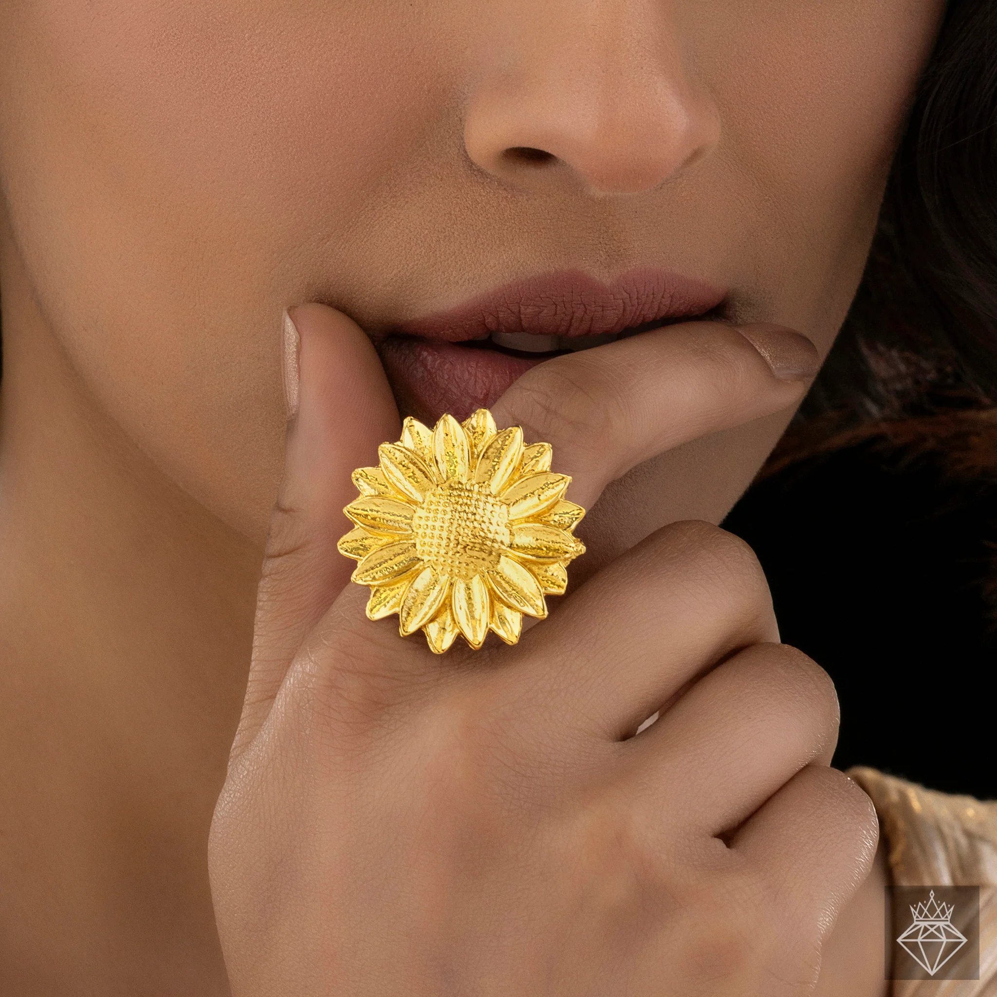 PRAO Ring Anti-Tarnish Golden Flower (Adjustable Size) - Image 4