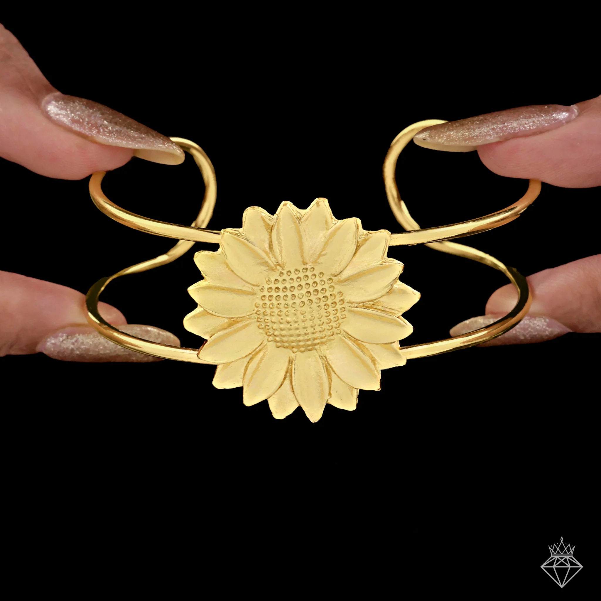 PRAO Bracelet Anti-Tarnish Golden Flower (Adjustable Size) - Image 3