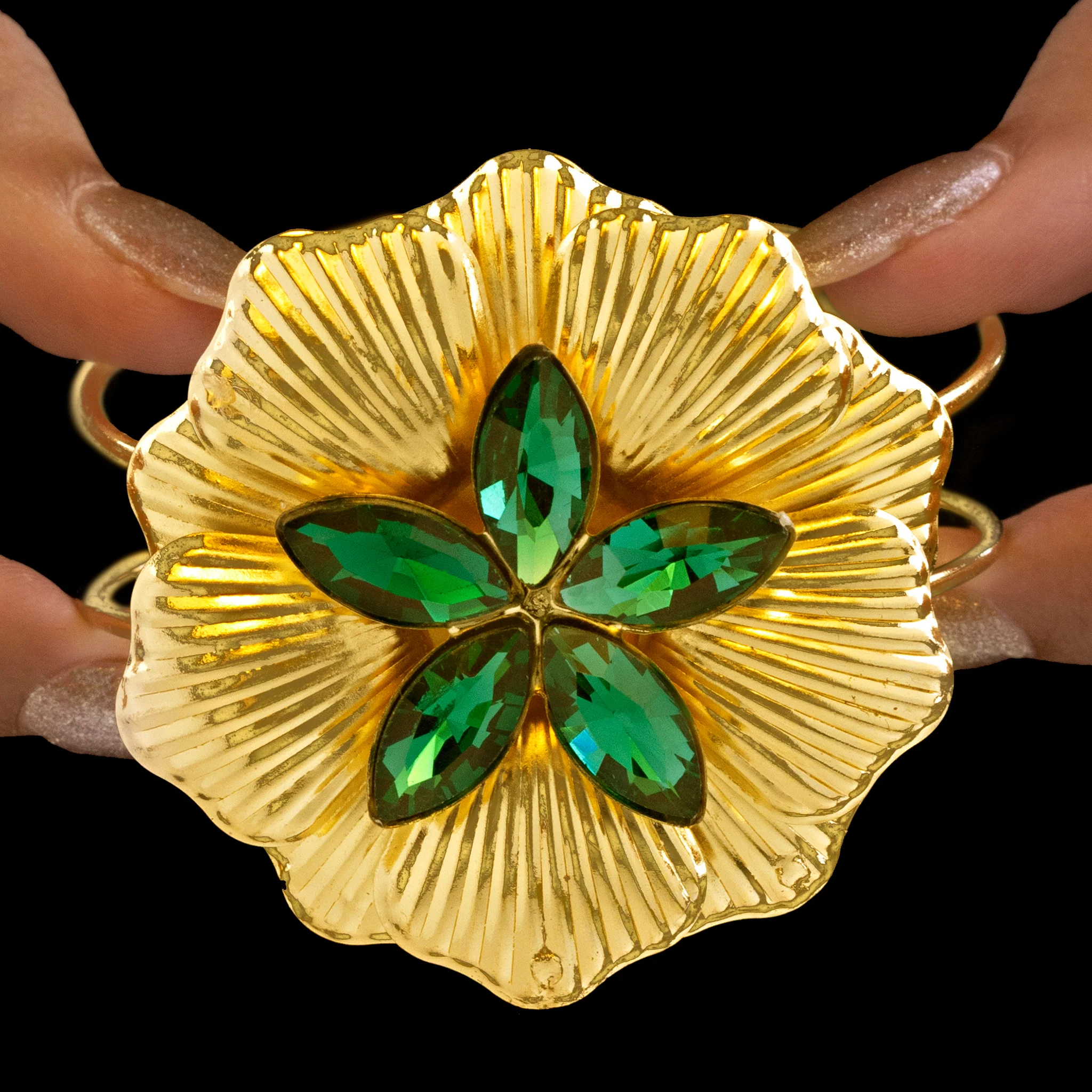 PRAO Bracelet Anti-Tarnish Emerald Flower (Adjustable Size) - Image 3