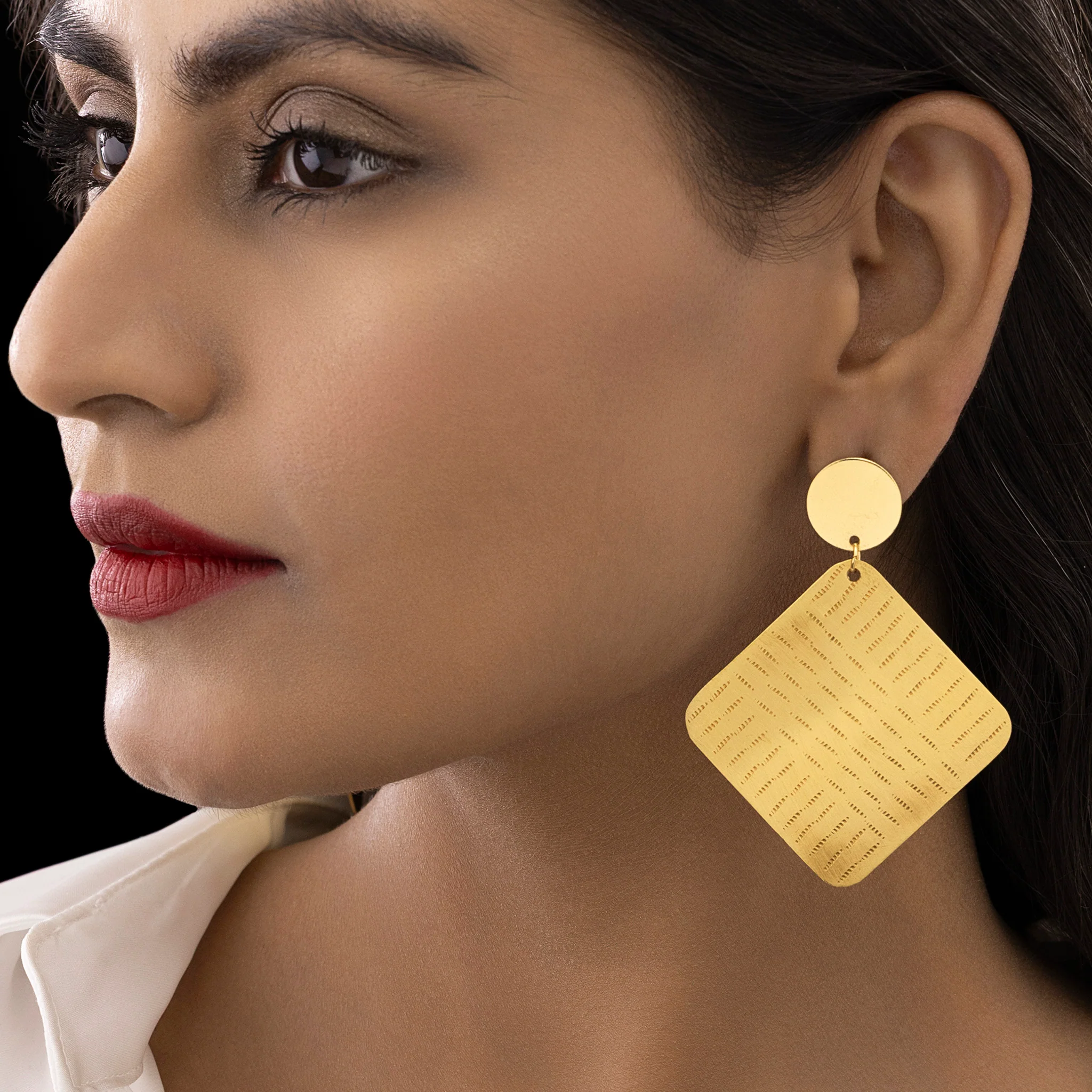 PRAO Earrings Anti-Tarnish Premium Brass Golden Danglers - Image 3