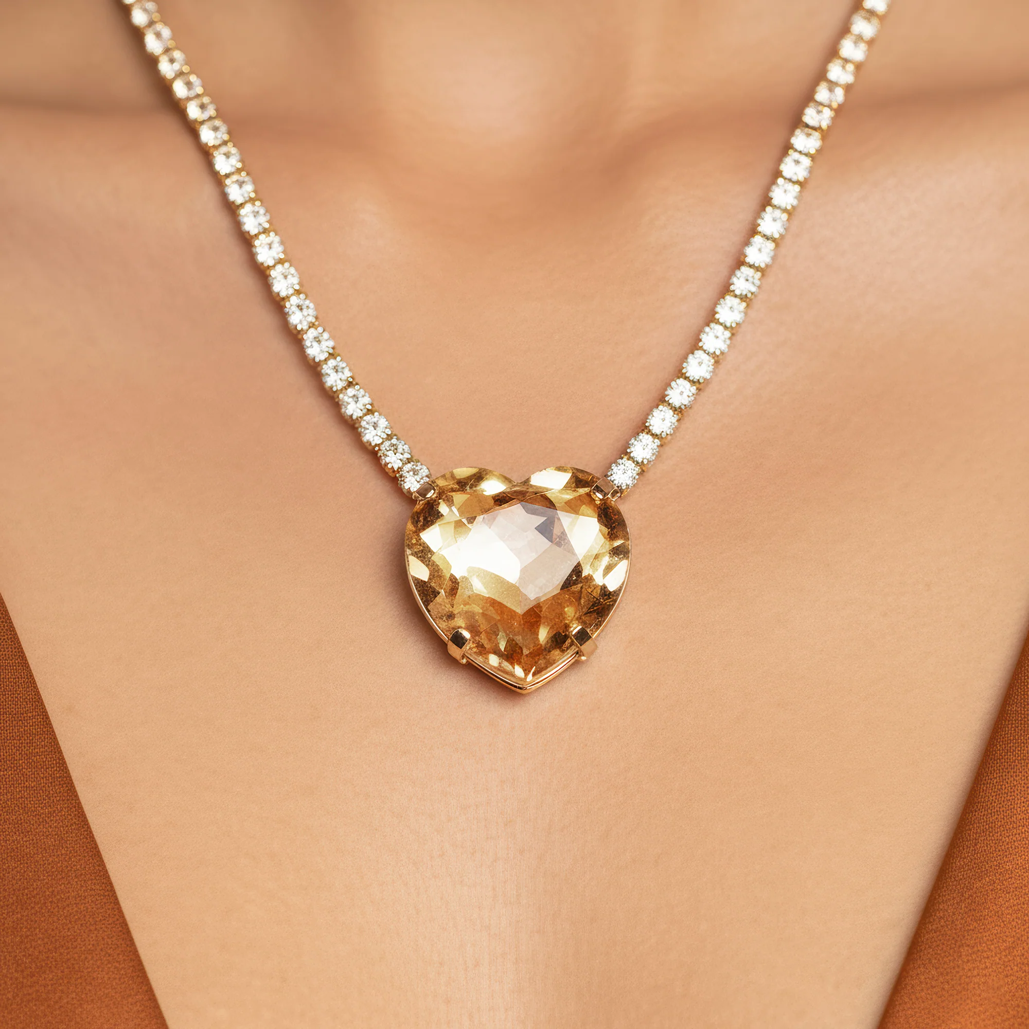 PRAO Necklace Anti-Tarnish Oversized Crystal Heart Shape Studded - Image 4