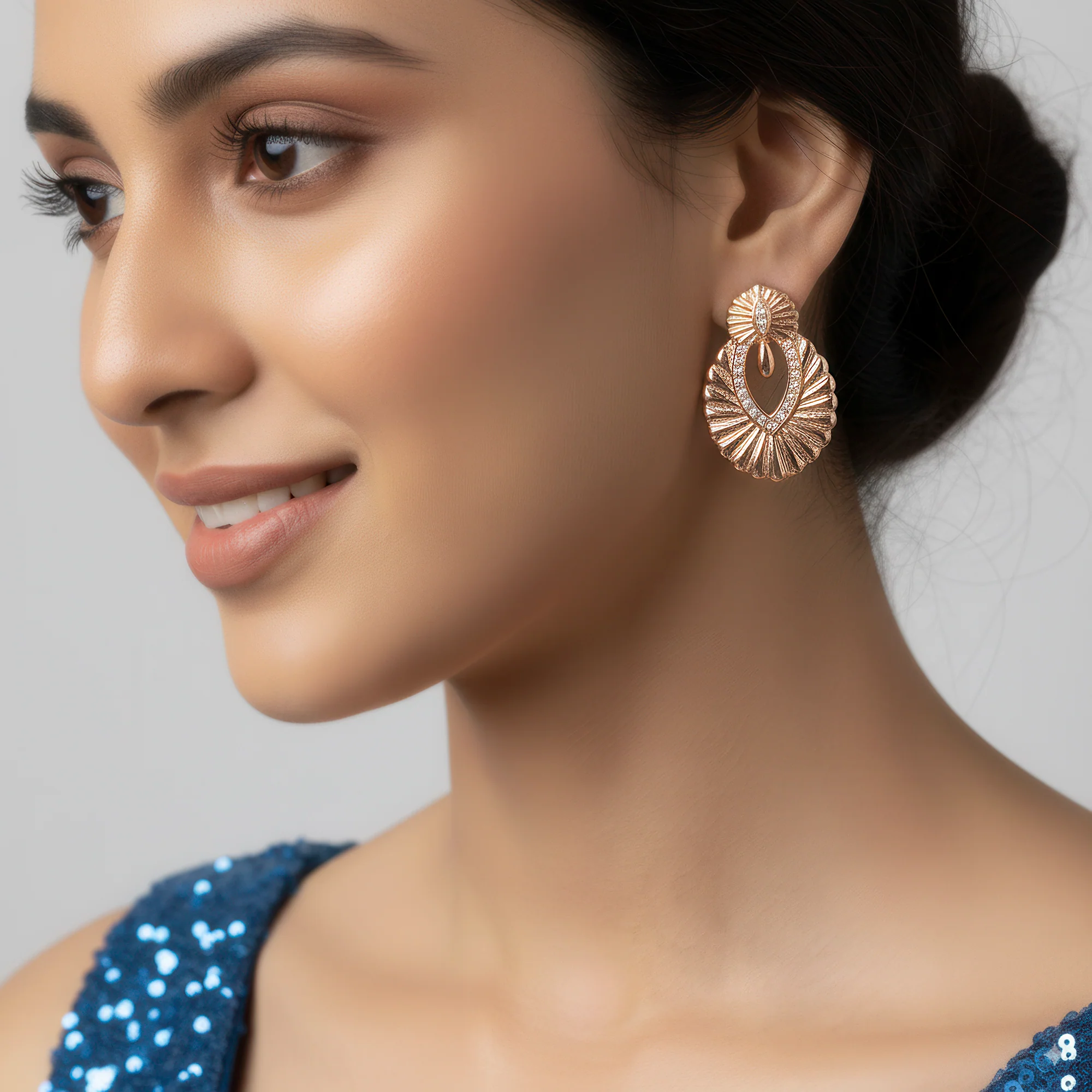 PRAO Necklace Anti-Tarnish Ethnic Embossed Shell Crystal Studded Set With Earrings - Image 3