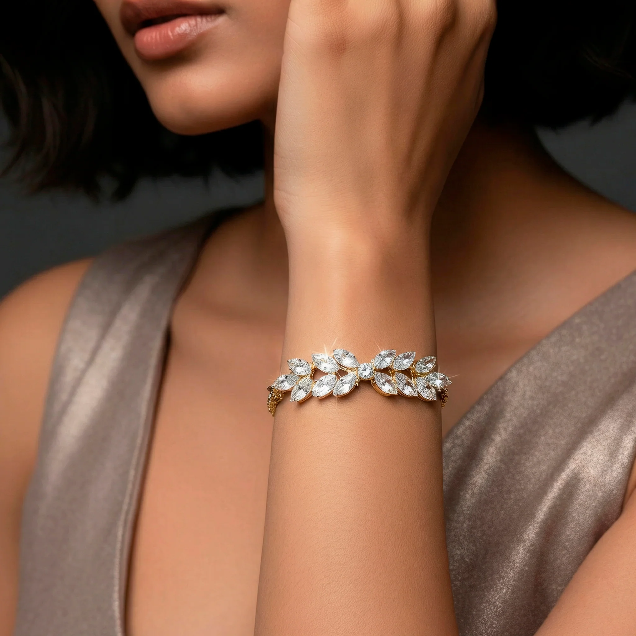 PRAO Bracelet Anti-Tarnish Gold Plated Crystal Leafy-Style (Adjustable Size) - Image 3